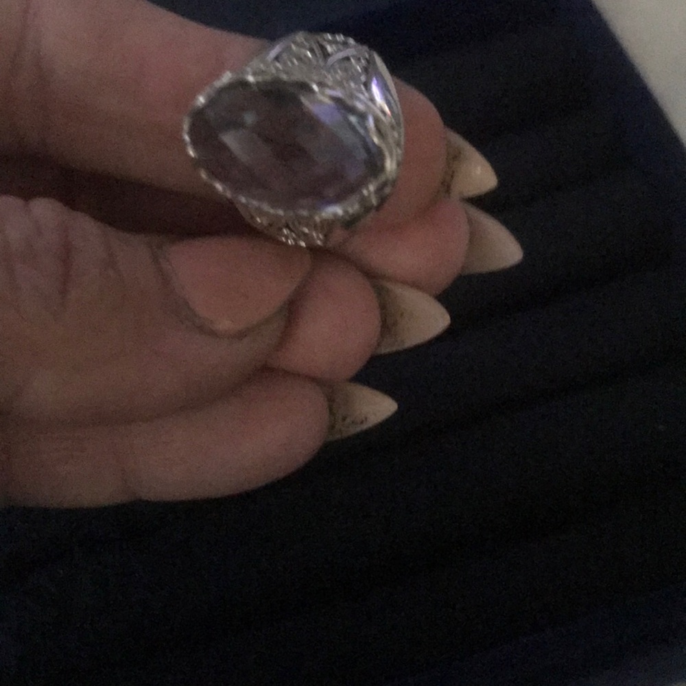 ring - Picture 2 of 4